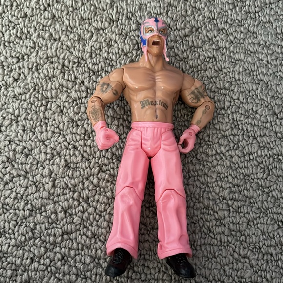 WWE Rey Mysterio action figure - Picture 2 of 3